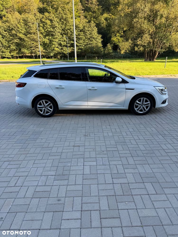 Renault Megane 2018 photo 4