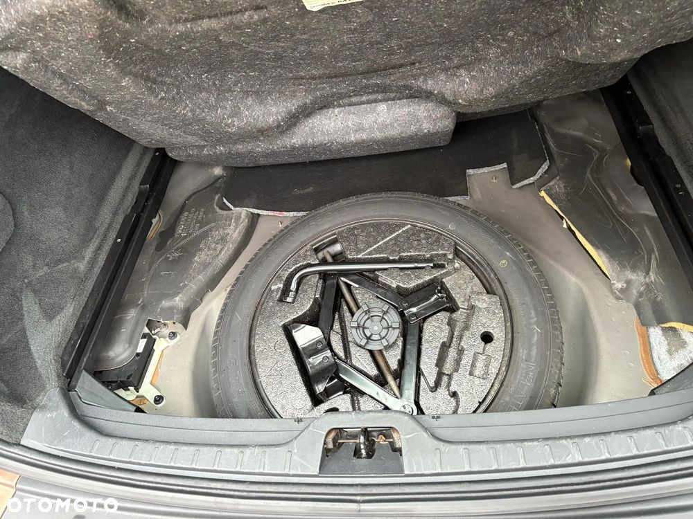 Volvo XC 60 D5 AWD Summum - 16