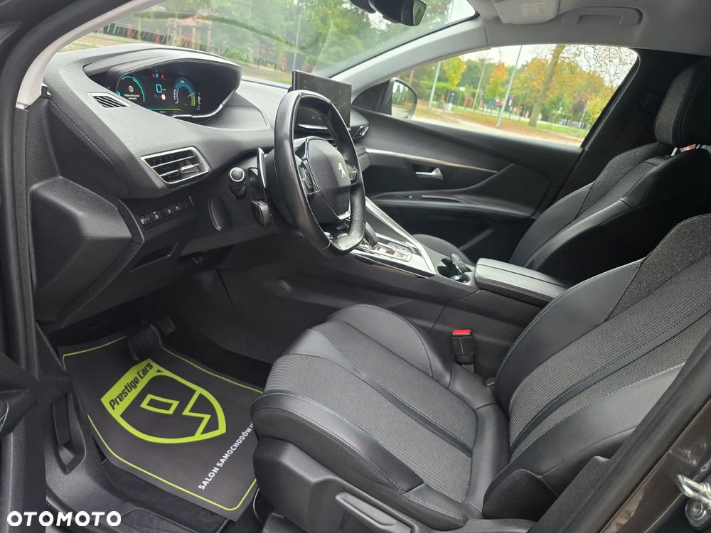 Peugeot 3008 1.6 PureTech Hybrid PHEV Allure Pack S&S EAT8 - 31