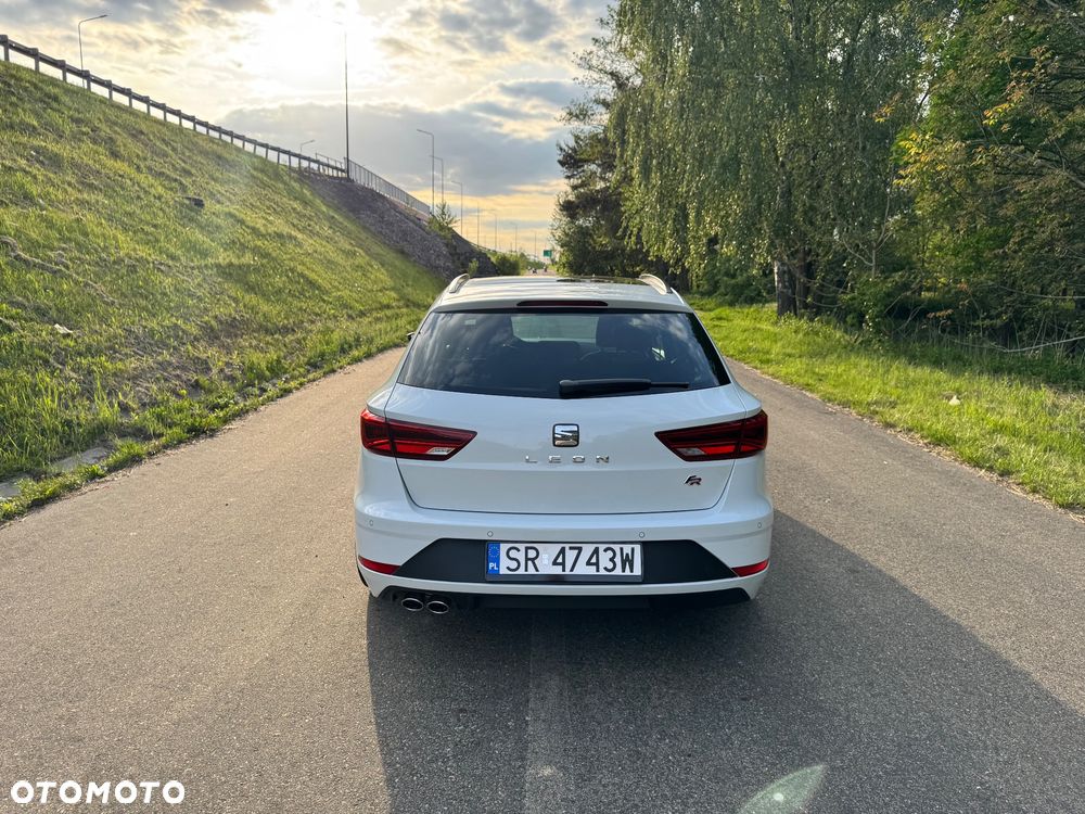 Seat Leon 2.0 TDI FR Black S&S - 8