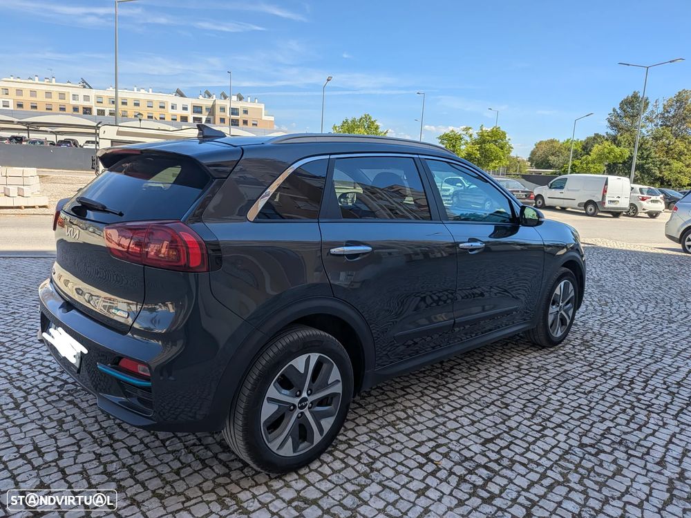 Kia e-Niro 64kWh - 24