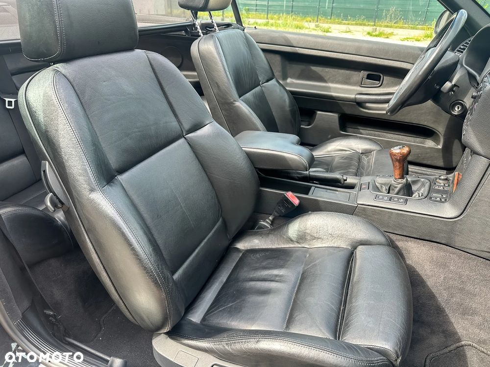 BMW Seria 3 328i - 35