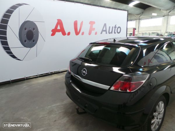 Para Peças Opel Astra H (A04) - 2
