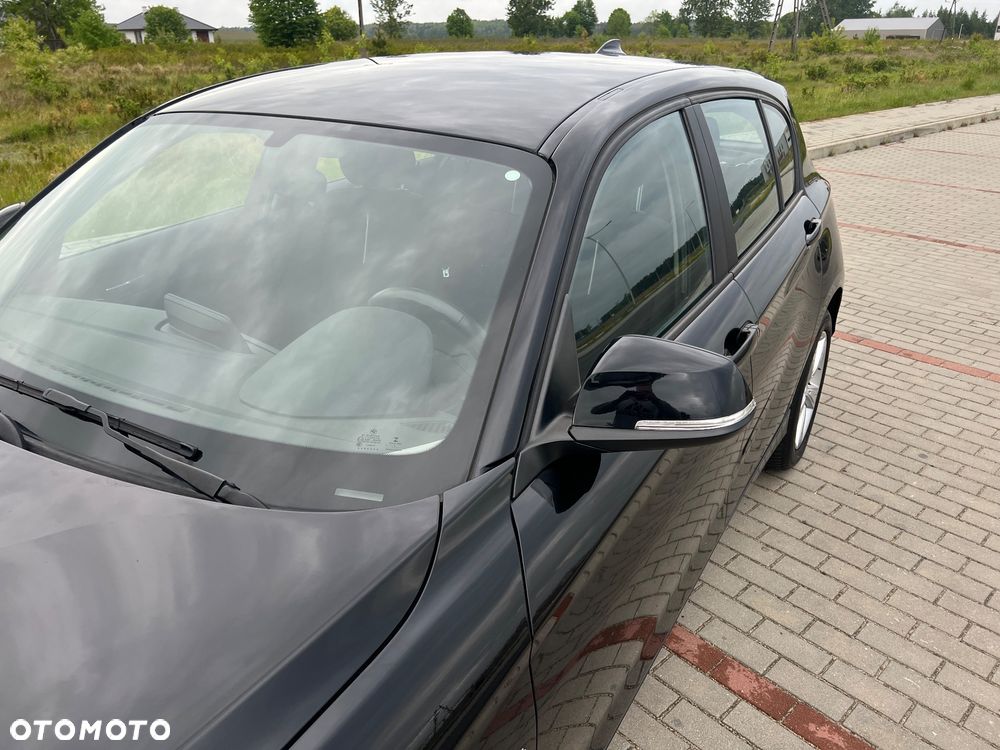 BMW Seria 1 114i Sport Line - 16