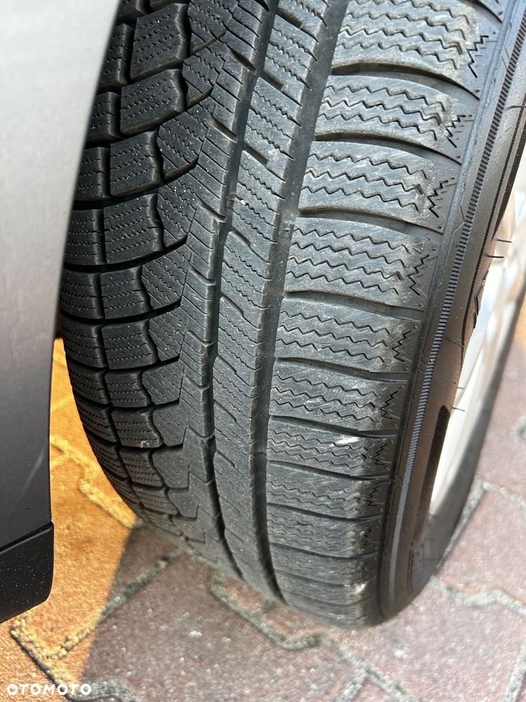 Volkswagen Golf Plus 1.9 TDI Tour - 8