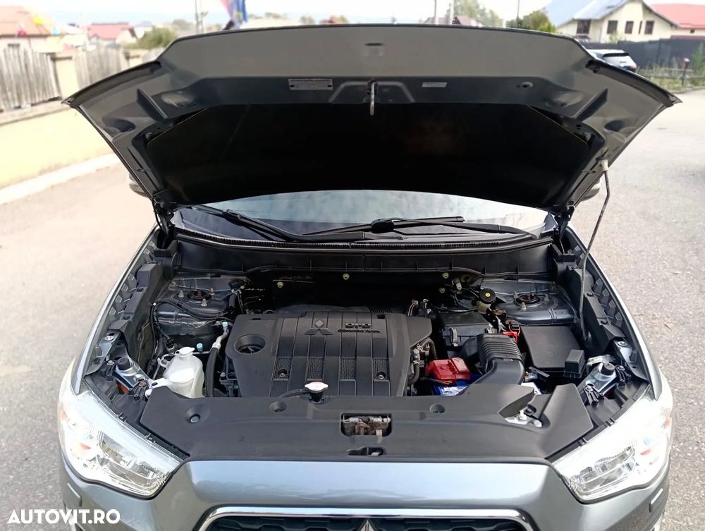 Mitsubishi ASX 2.2 DI-D 4WD Automatik Diamant Edition - 13