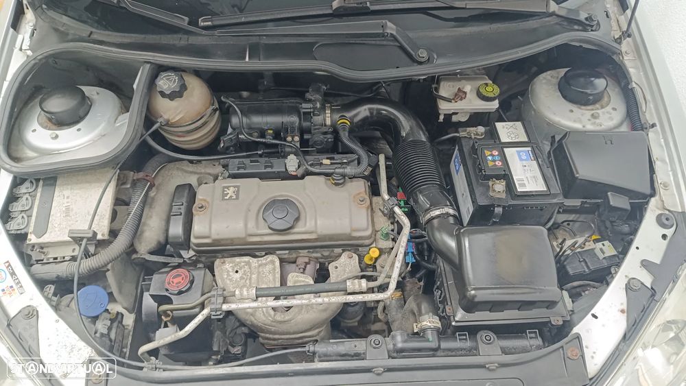 Peugeot 206 1.1 Color Line - 12