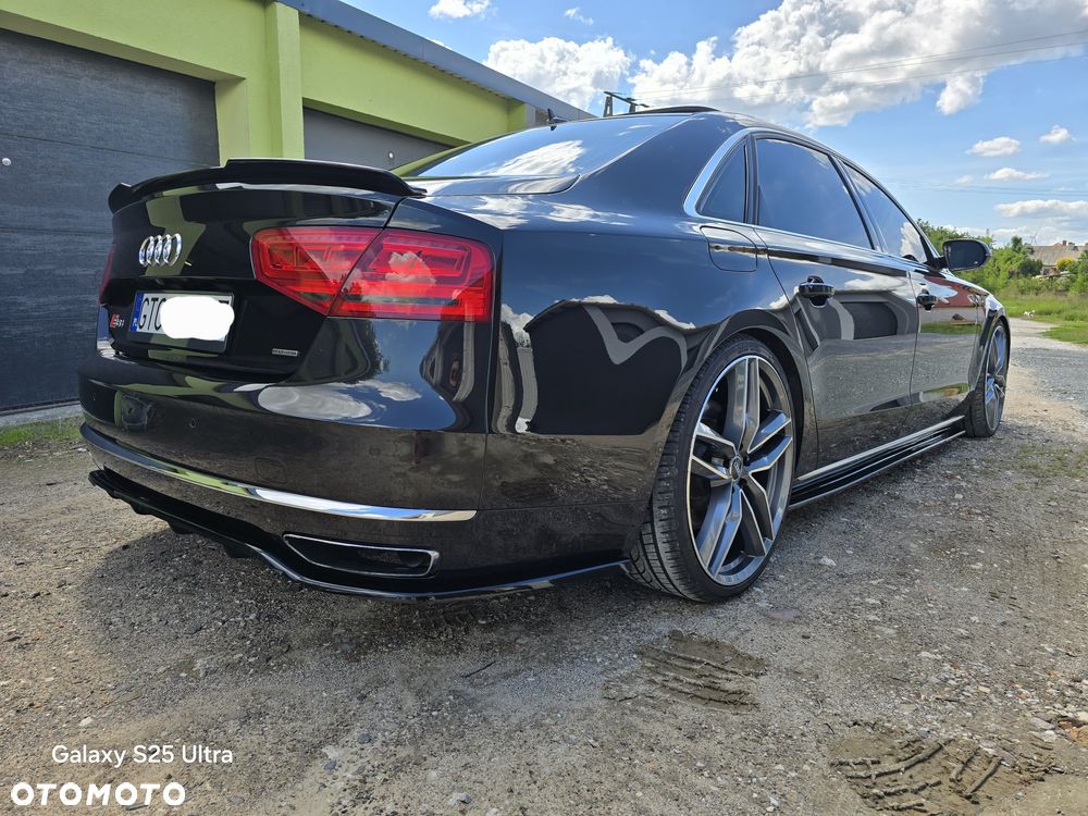 Audi A8 - 8