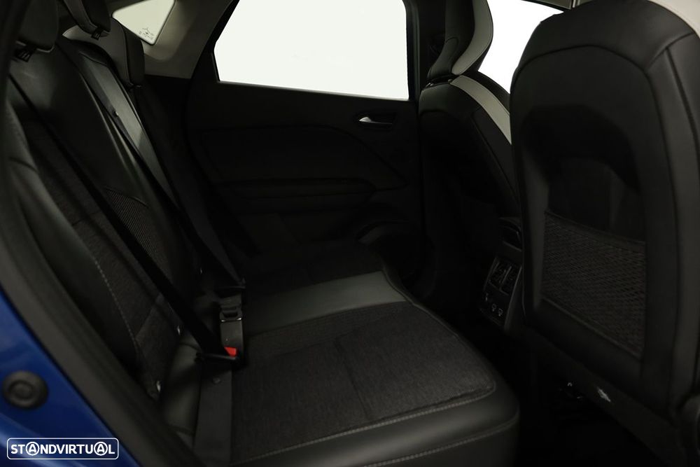 Renault Captur 1.0 TCe Techno Bi-Fuel - 23