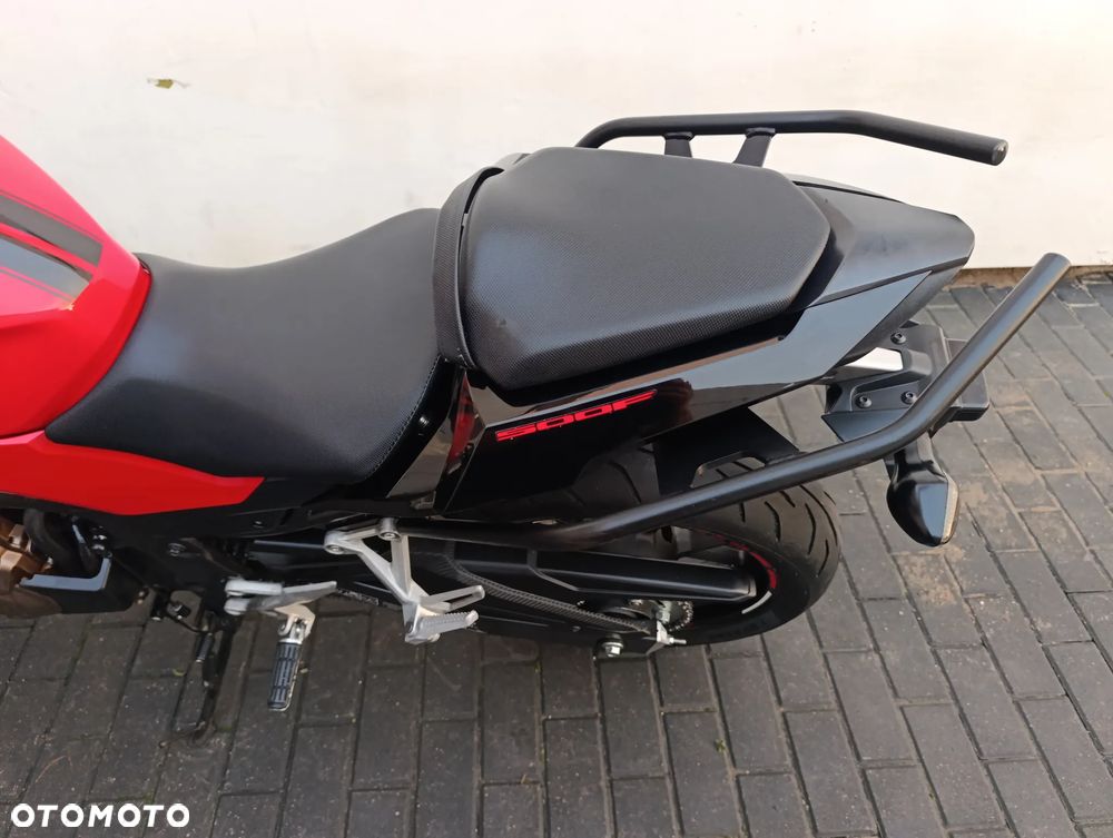 Honda CB - 16