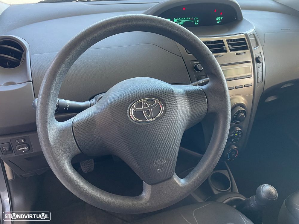 Toyota Yaris 1.0 VVT-i Comfort - 13