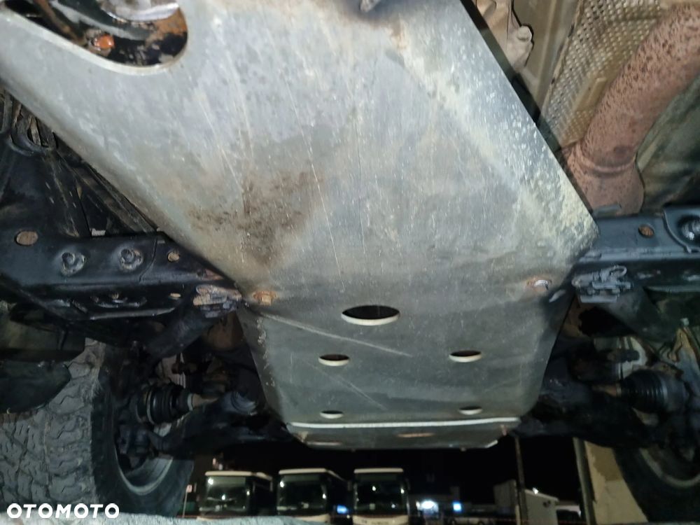 Toyota Land Cruiser 3.0 D Sol - 34