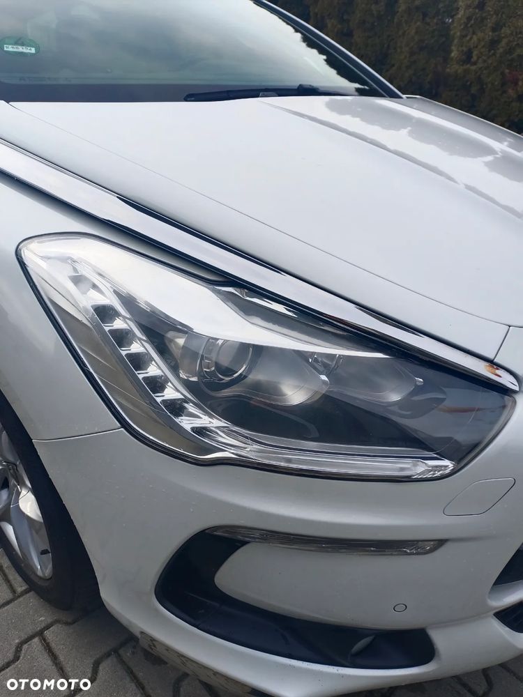 Citroën DS5 BlueHDi 180 SoChic - 11