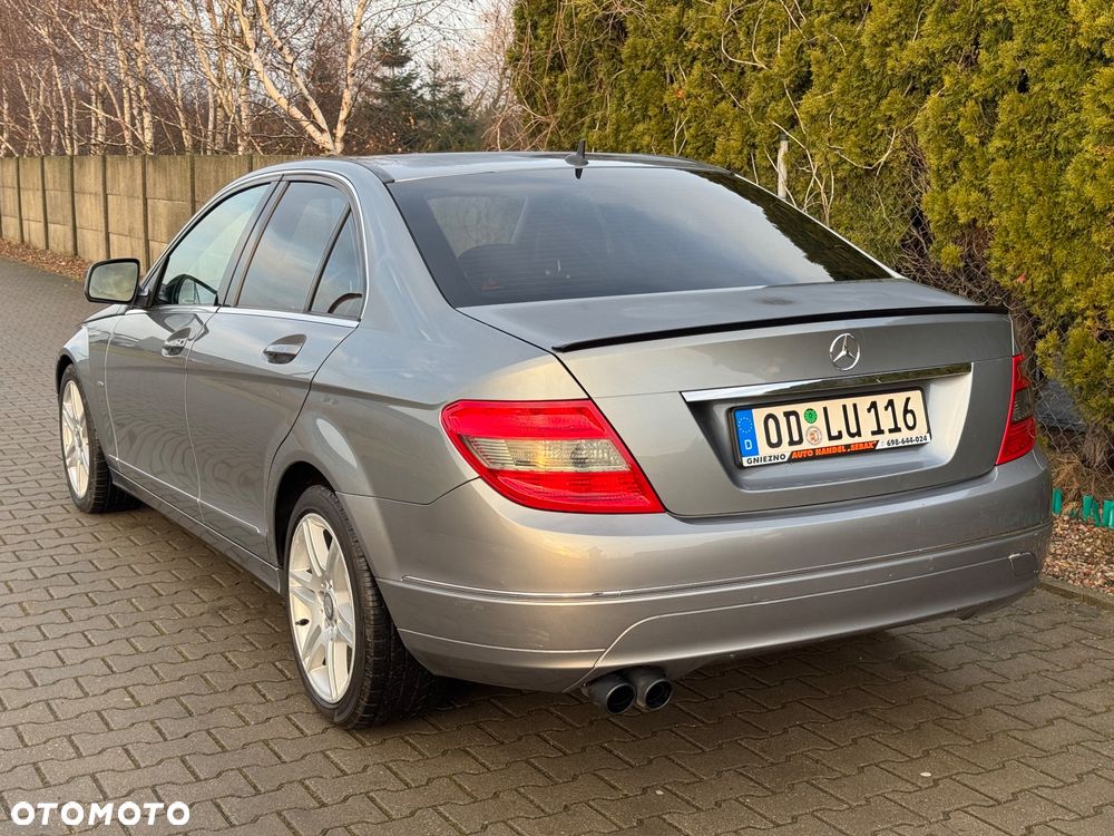 Mercedes-Benz Klasa C 180 Kompressor Avantgarde - 12