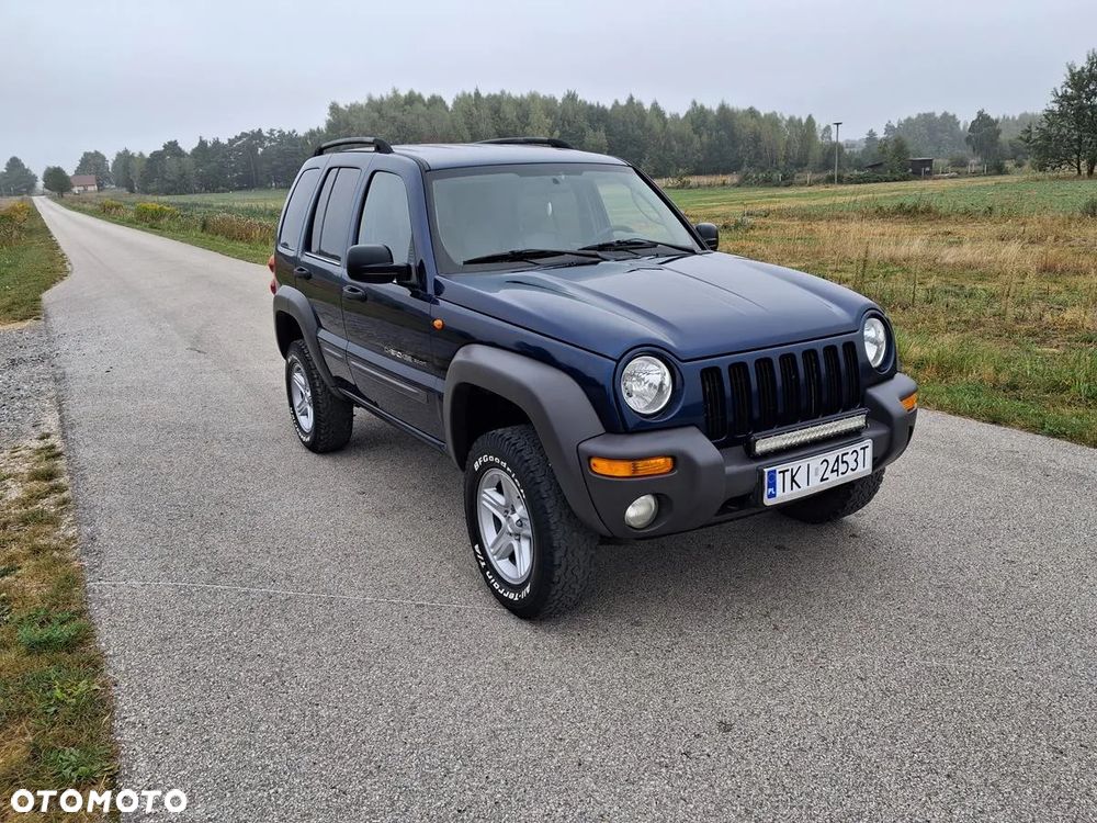 Jeep Cherokee 2.4 Sport - 4