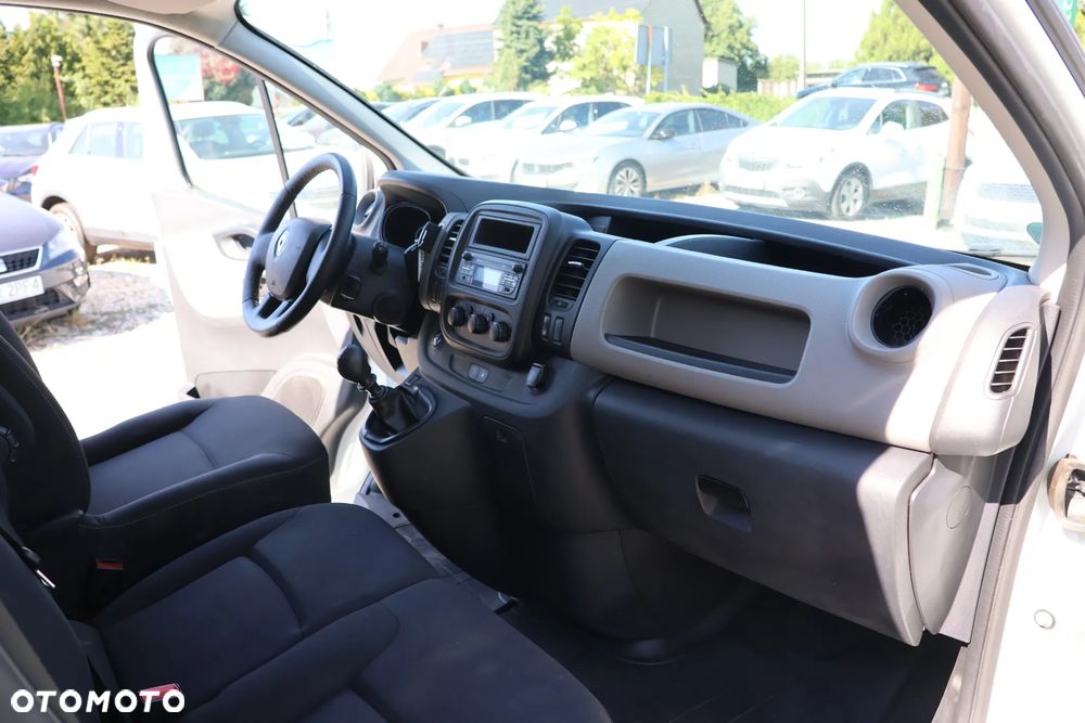 Renault Trafic - 8