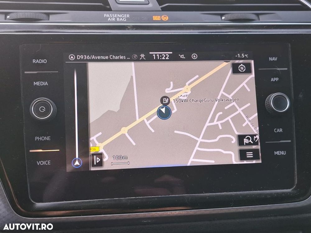 Volkswagen Touran 2.0 TDI SCR DSG ACTIVE - 7