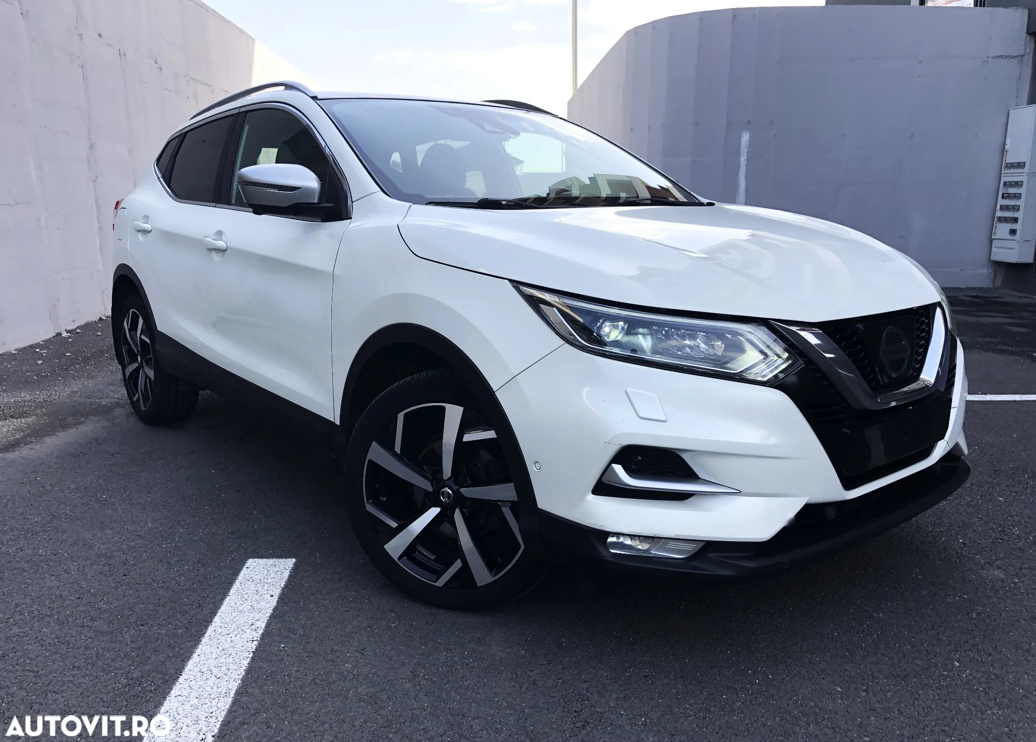 Nissan Qashqai 1.5 DCI TEKNA+ - 2