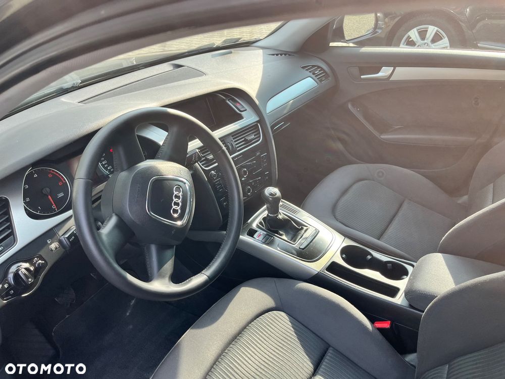Audi A4 Avant 2.0 TDI DPF Attraction - 15