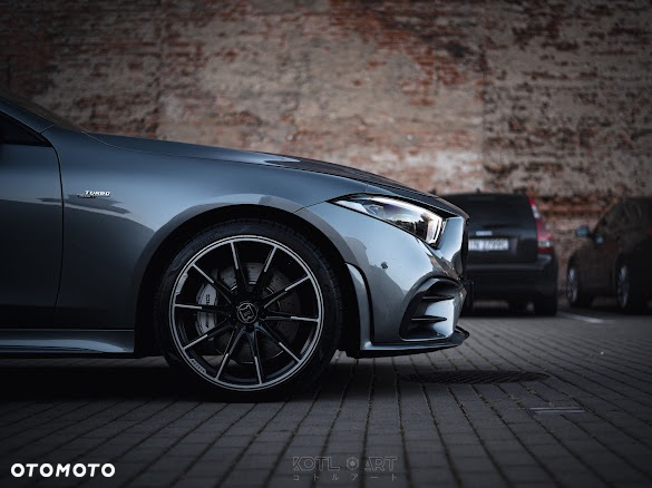 Mercedes-Benz CLS - 4