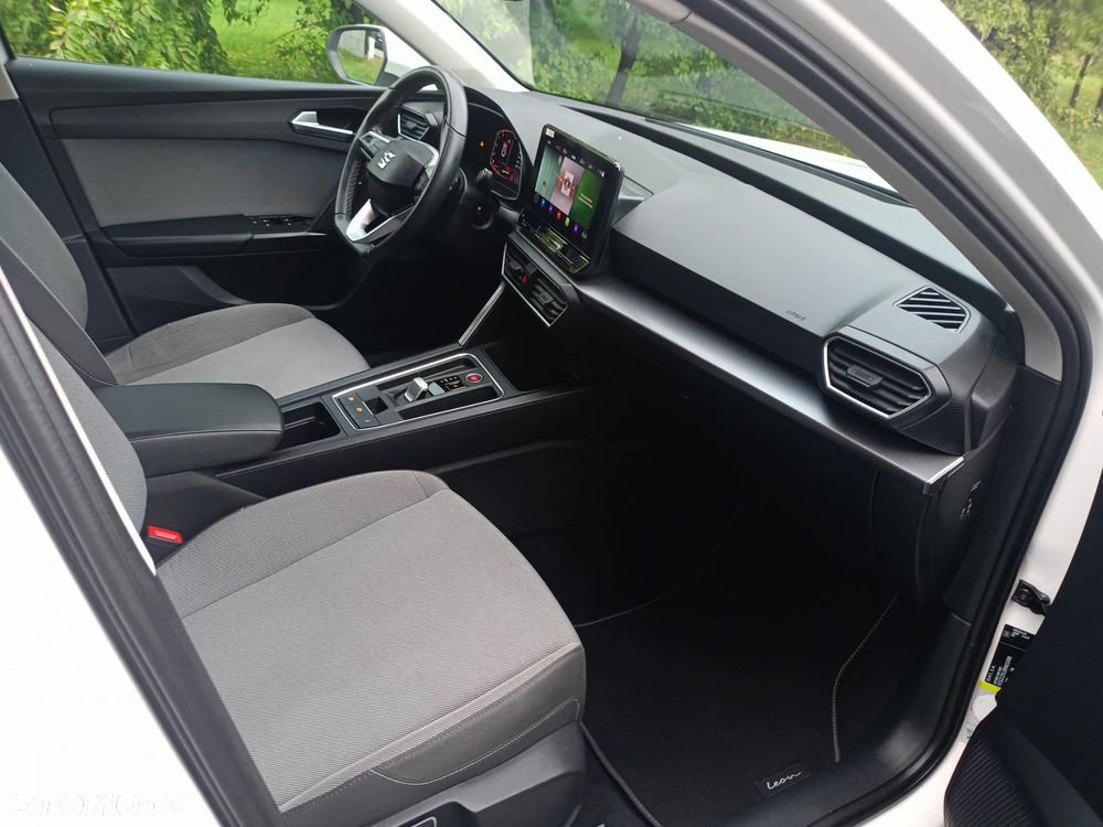Seat Leon Sportstourer 2.0 TDI DSG Xcellence - 15