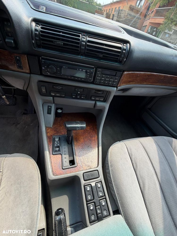 BMW Seria 7 ver-730i-a - 10