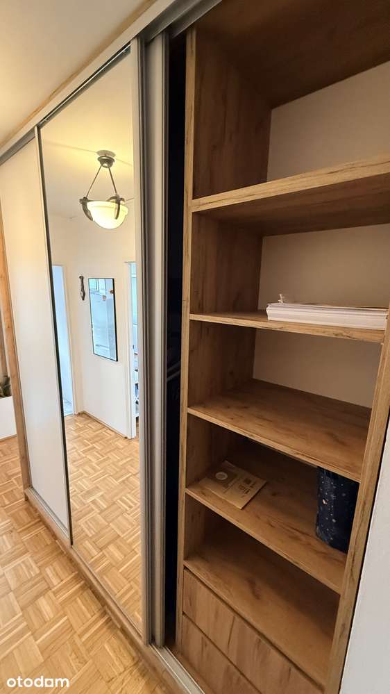 Kamionek osiedle zamknięte. 2 pokoje (39m2) z balkonem-Bez pośredników
