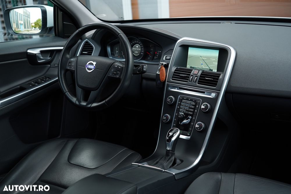 Volvo XC 60 - 10