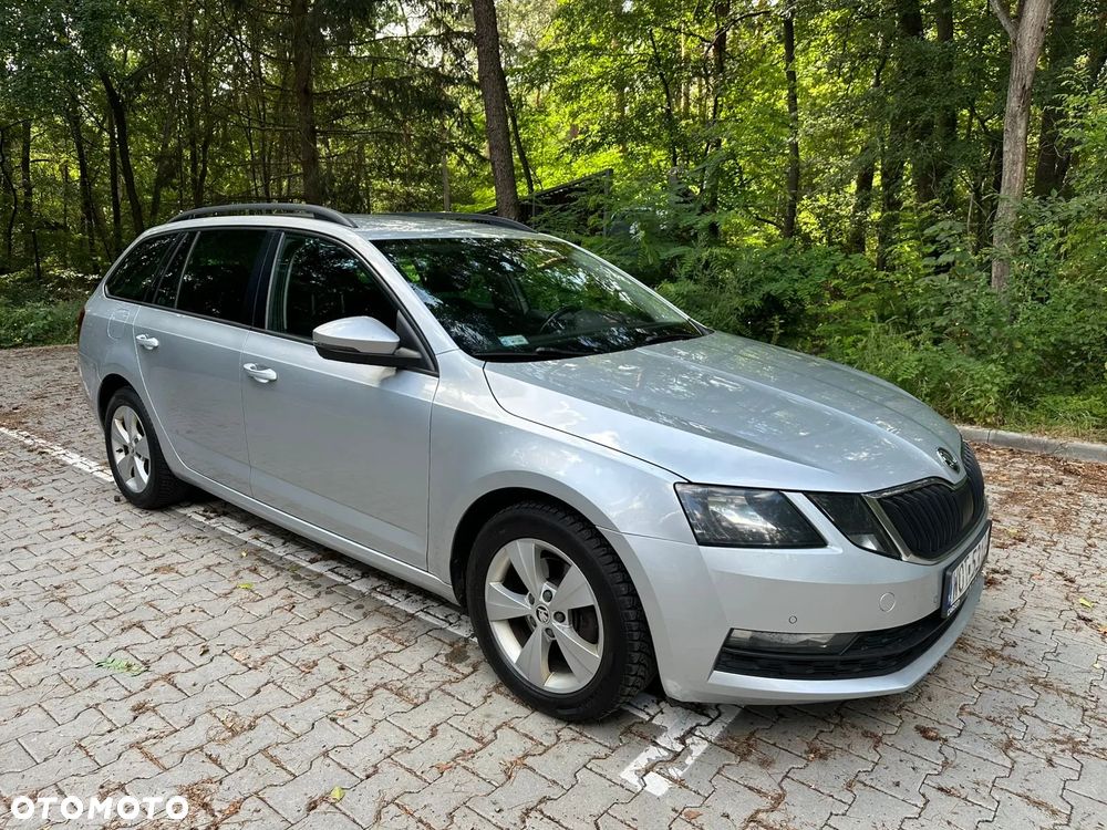 Skoda Octavia 2.0 TDI Ambition DSG - 13