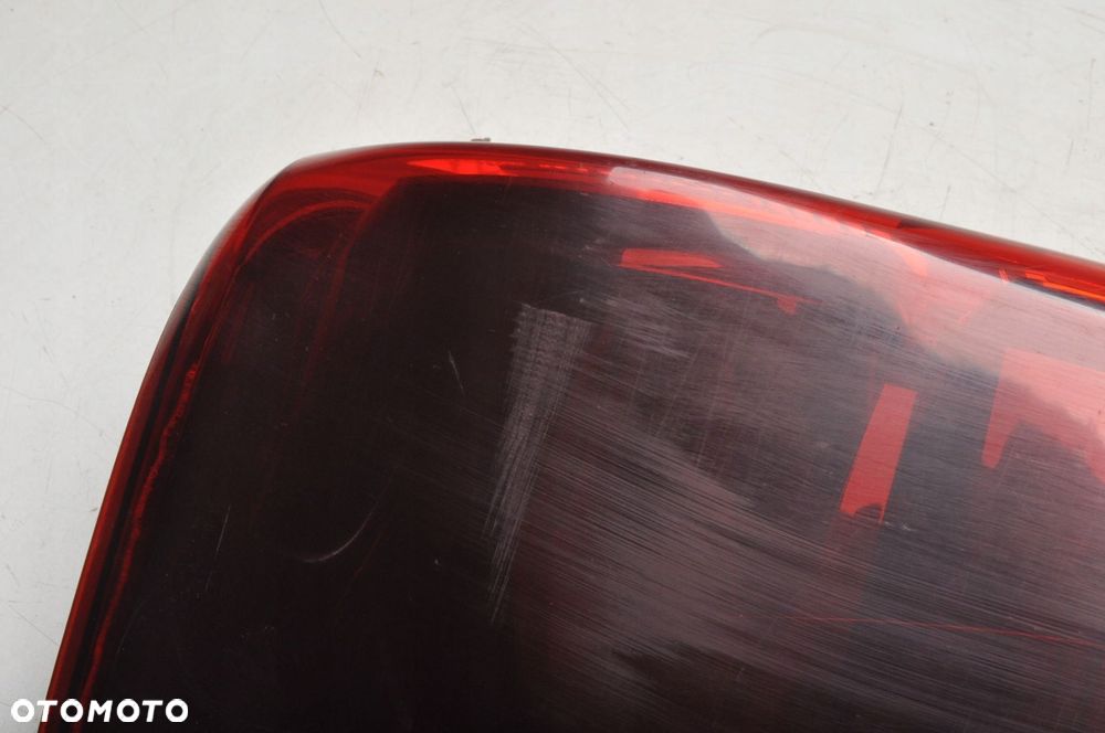 ISUZU D-MAX II LAMPA LEWA TYLNA LEWY TYŁ - 12