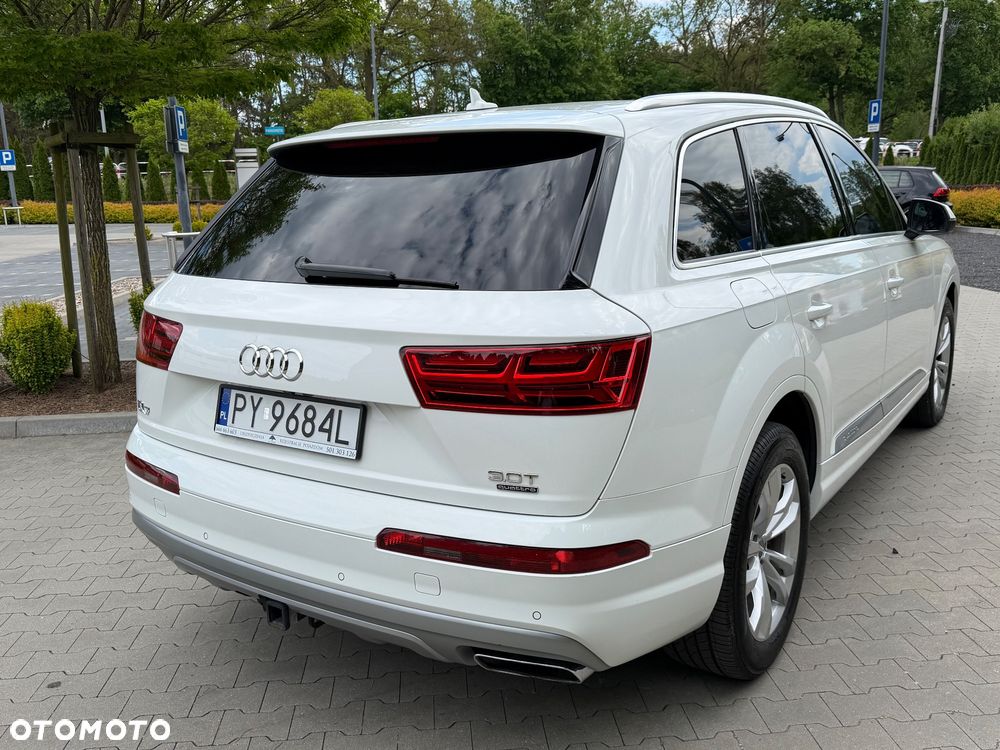 Audi Q7 3.0 TFSI Quattro Tiptronic - 8