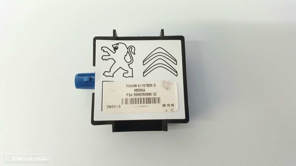 AMPLIFICADOR DE ANTENA PEUGEOT 508 BUSINESS LINE - 4