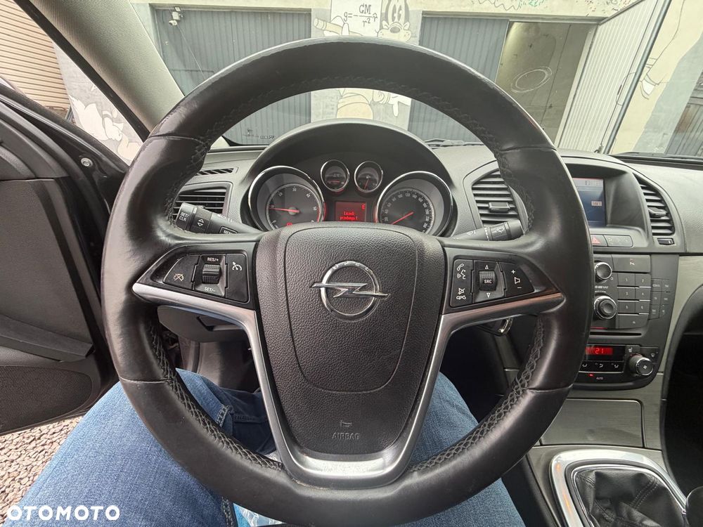Opel Insignia 2.0 CDTI Cosmo - 11