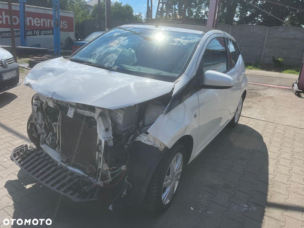 Toyota Aygo 1.0 VVT-i Sprint EU6 - 10