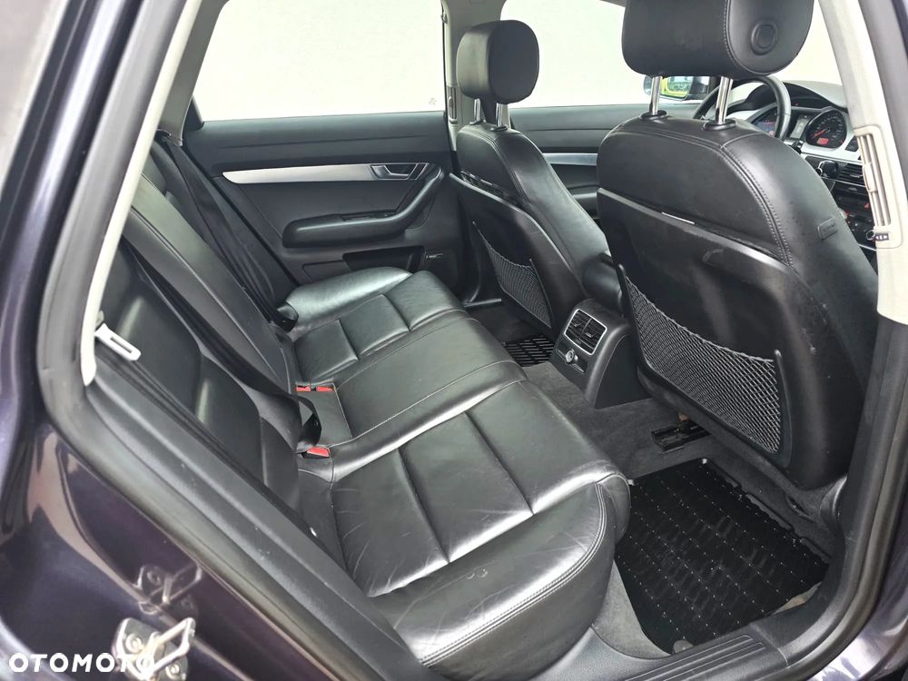 Audi A6 Avant - 13
