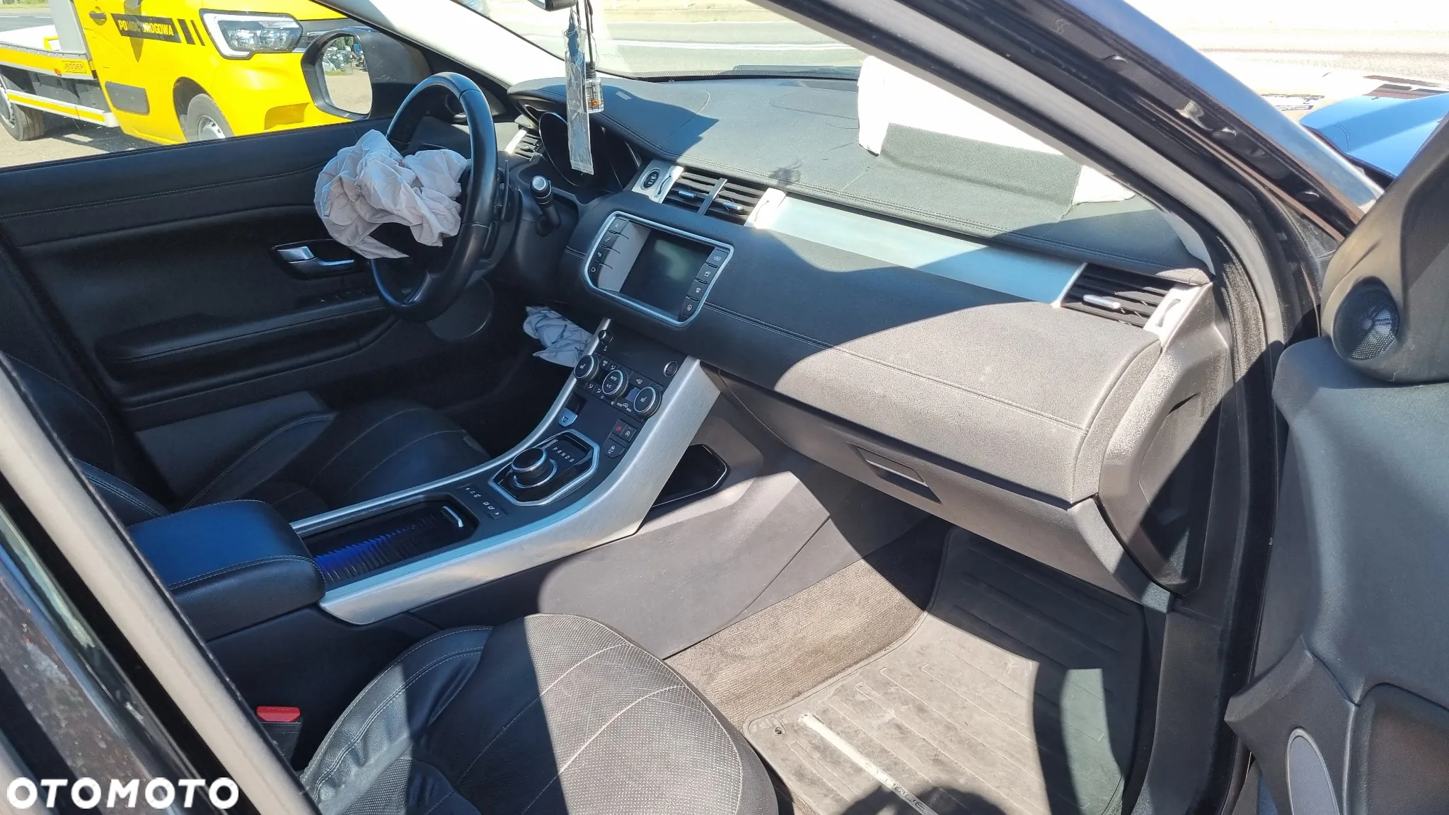 Land Rover Range Rover Evoque - 21