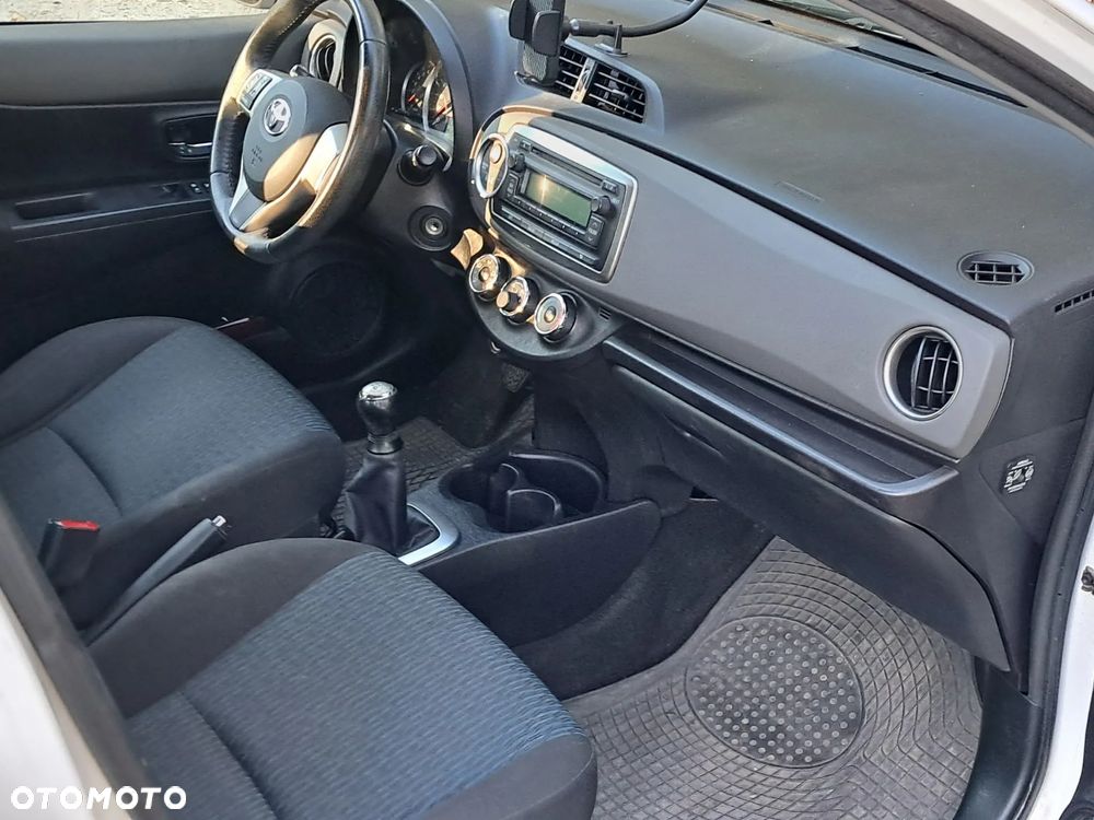Toyota Yaris 1.0 Luna - 10