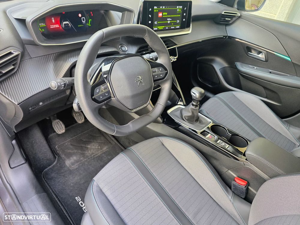 Peugeot 208 1.2 PureTech Allure - 30