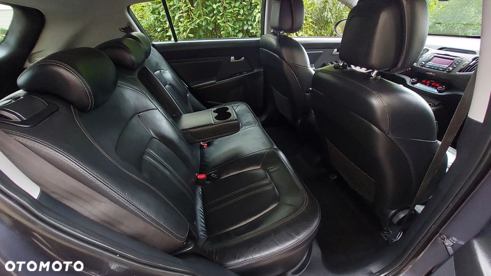 Kia Sportage 2.0 CRDI 4WD Dream-Team Edition - 19