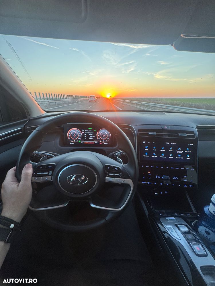 Hyundai Tucson 1.6 T-GDi HEV 2WD Advantage - 10