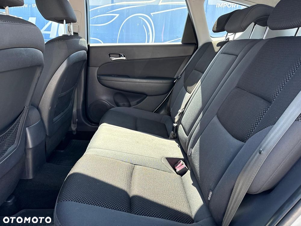 Hyundai i30 1.6 CRDi Style - 11