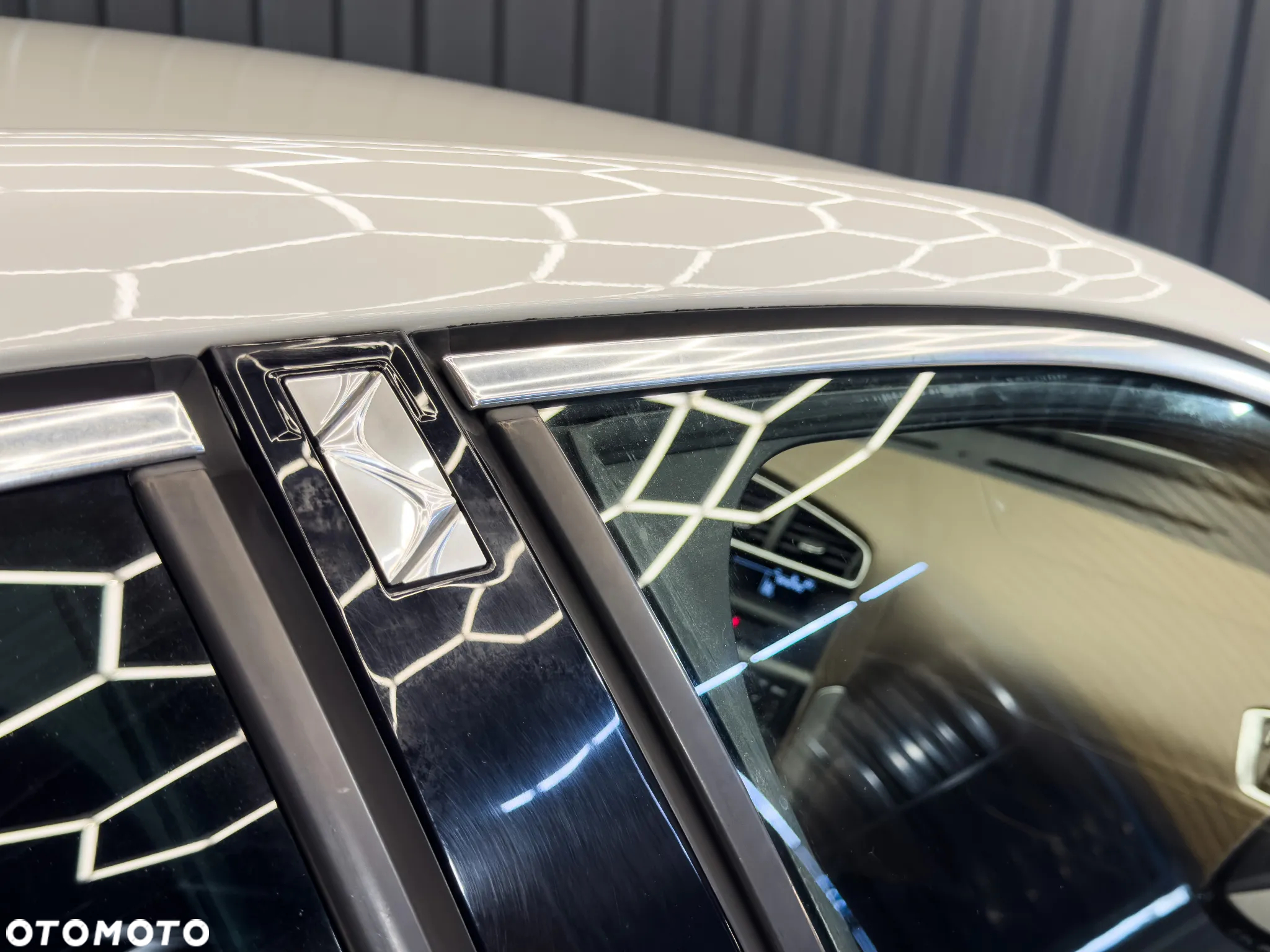 Citroën DS4 HDi 115 Chic - 10