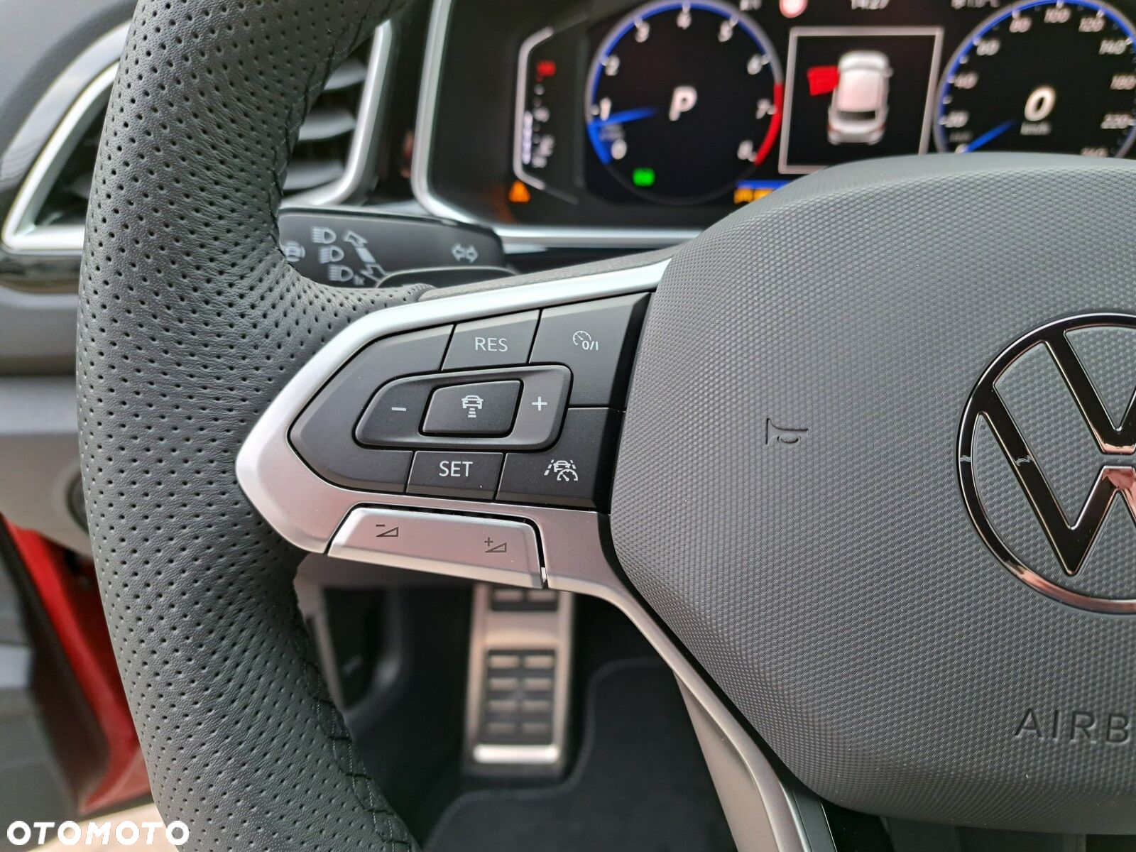 Volkswagen T-Roc 1.5 TSI R-Line DSG - 22