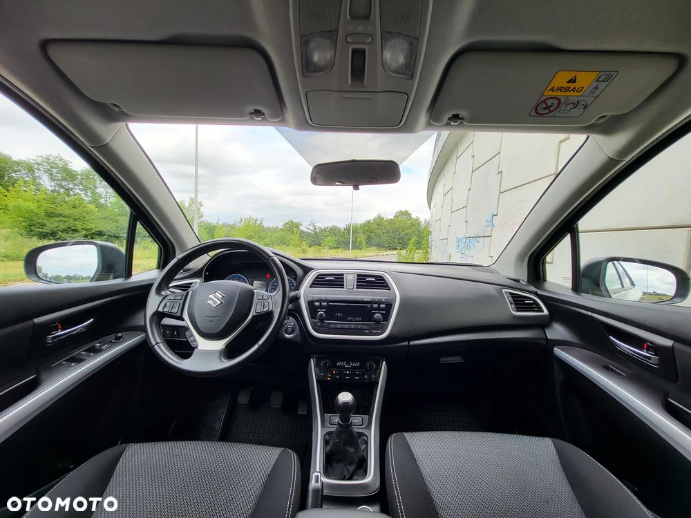 Suzuki SX4 S-Cross - 15
