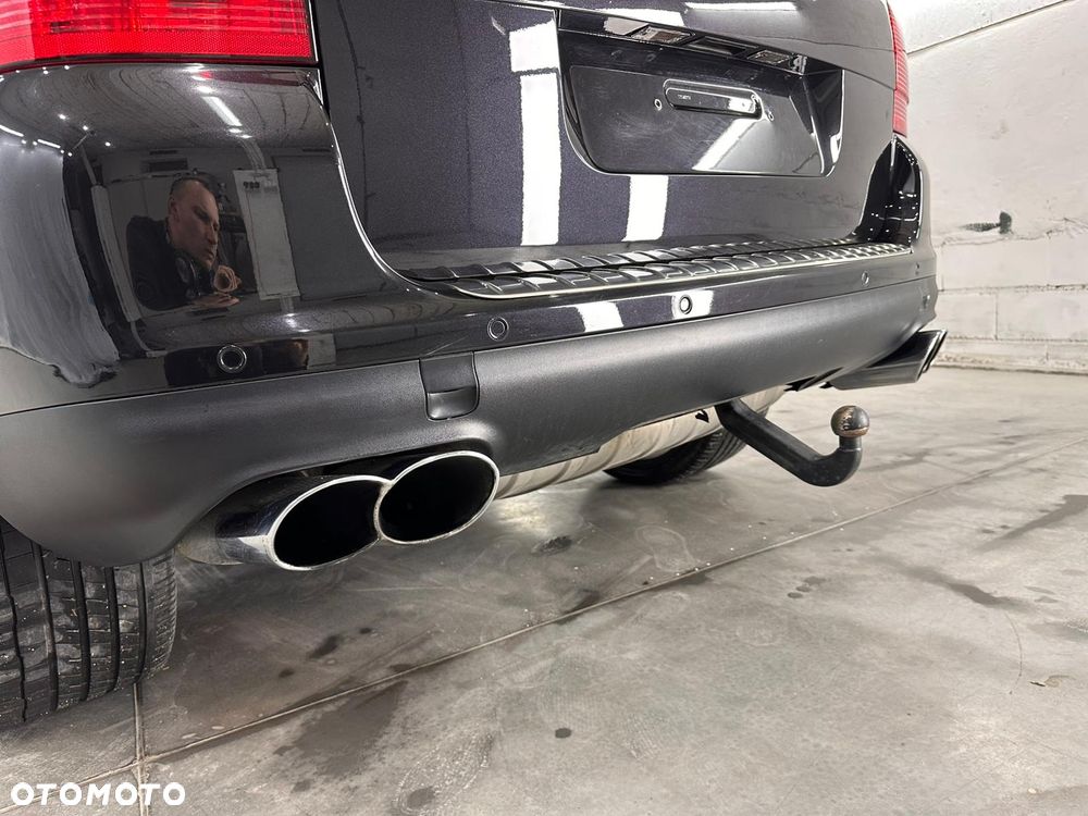 Porsche Cayenne - 32