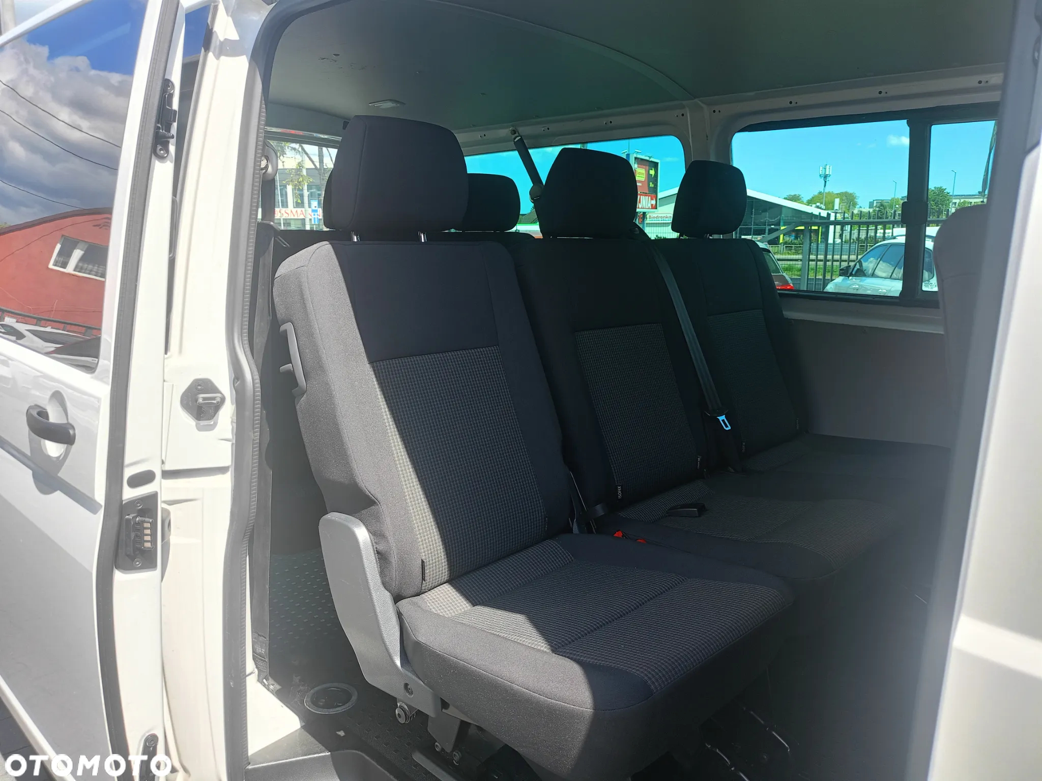 Volkswagen Transporter - 7