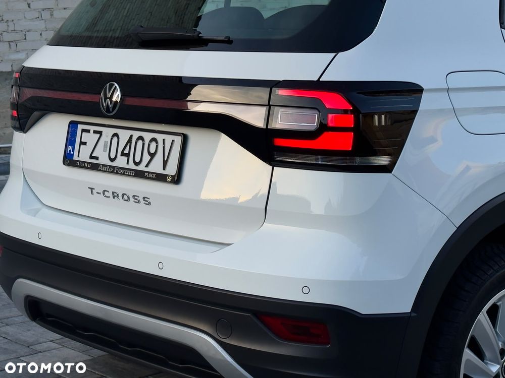 Volkswagen T-Cross - 17