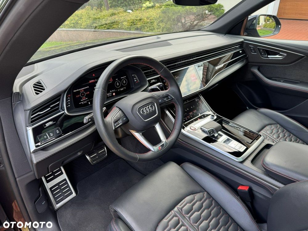 Audi RS Q8 - 22
