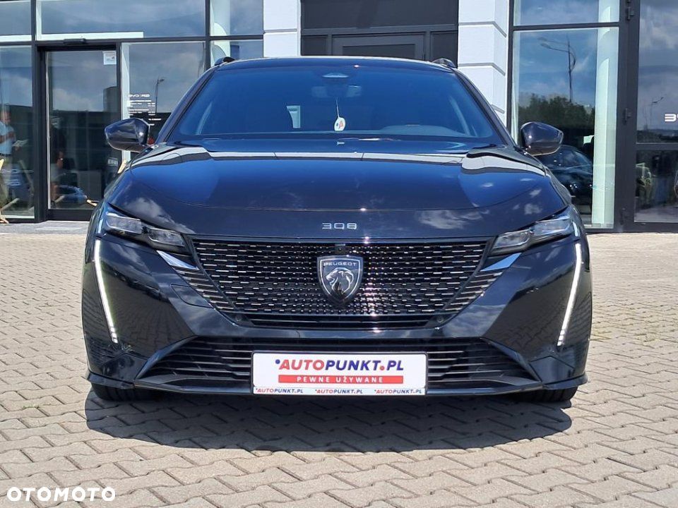 Peugeot 308 - 8