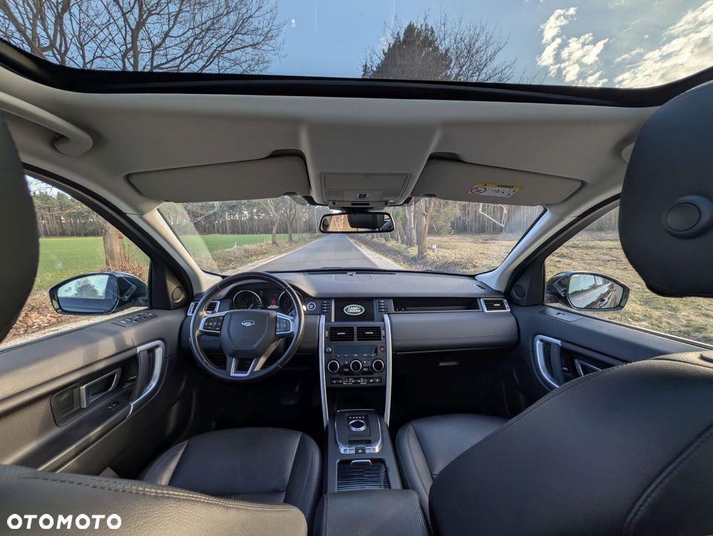 Land Rover Discovery Sport D150 R-Dynamic SE - 20